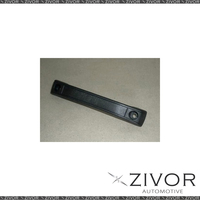 Liftgate/Tailgate Handle For Toyota Landcruiser BJ40 3.0L DF Pull-Internal Black