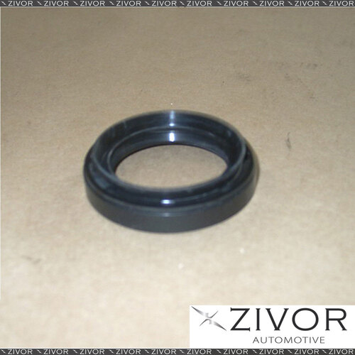TransferCase Side Gear Seal For Toyota Hilux LN167 5L & 5LE 3.0L 08/1997-01/2005