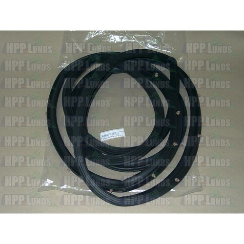 New Genuine HPP LUNDS Door Seal - Front #67861-60040NG